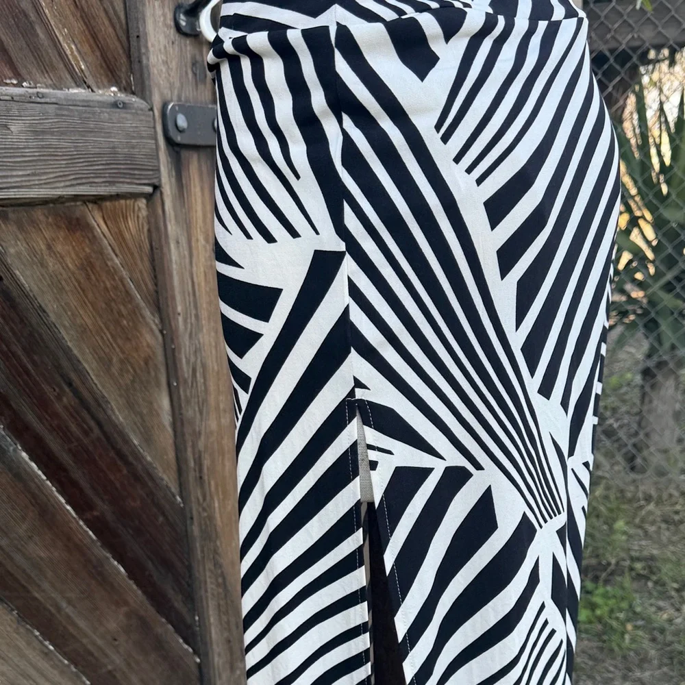 Banjul Monochrome Geometric Pencil Maxi Skirt S - Picture 5 of 6